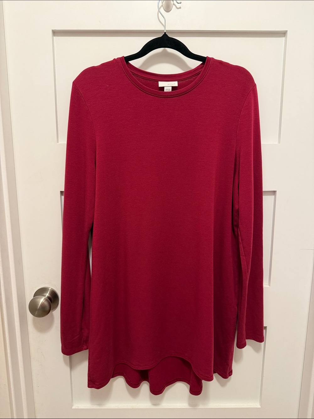 Long Sleeve Crewneck Tunic in Burgundy